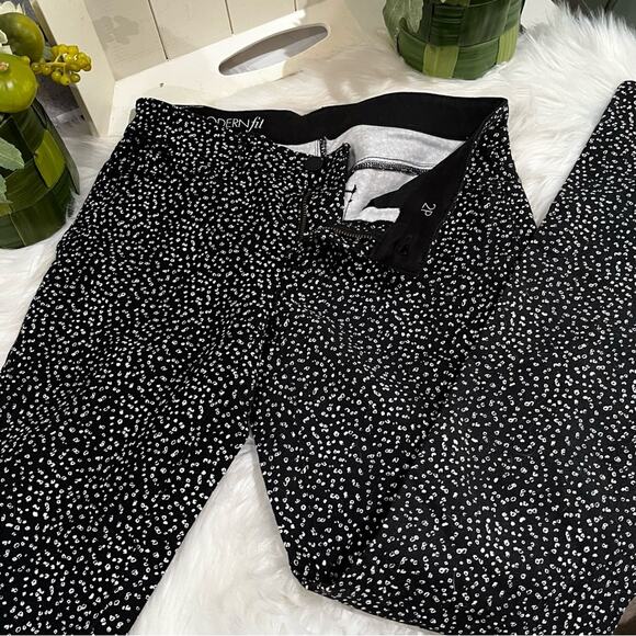 NEW Ann Taylor Modern Fit Straight Leg Slim Fit Mod Dot Black Jeans 2P NWT - Picture 14 of 16